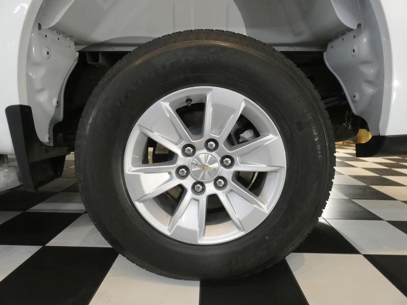 used 2024 Chevrolet Silverado 1500 car, priced at $29,700