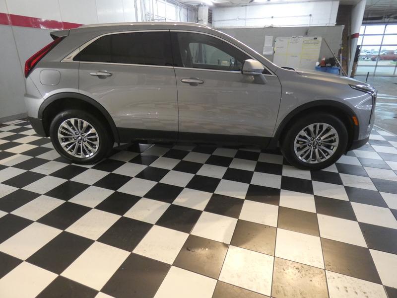 used 2024 Cadillac XT4 car, priced at $37,950