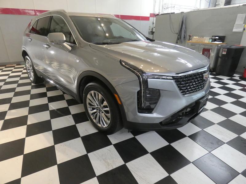 used 2024 Cadillac XT4 car, priced at $37,950