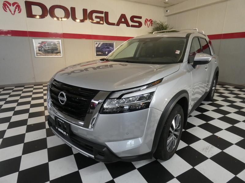 used 2024 Nissan Pathfinder car, priced at $35,550