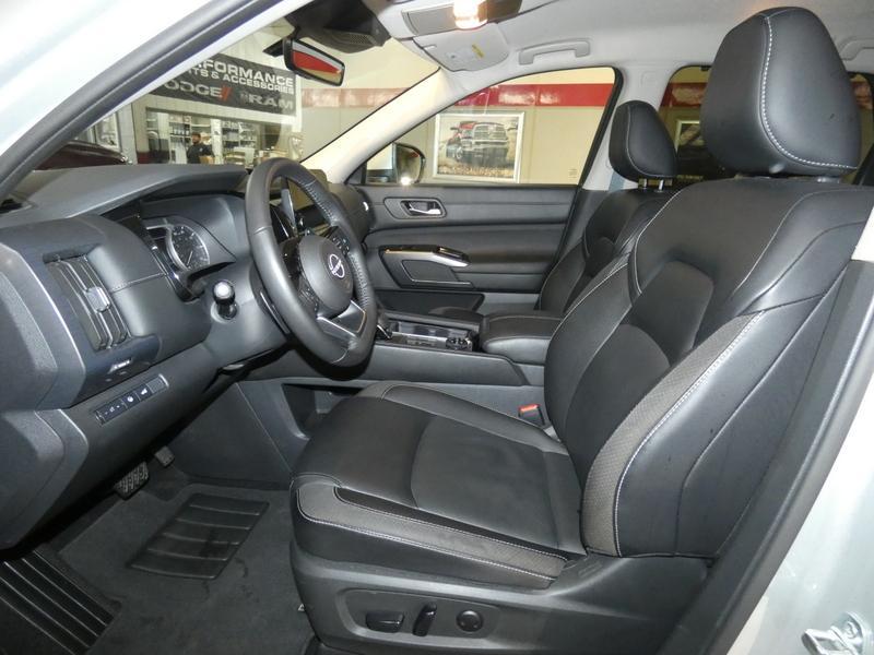 used 2024 Nissan Pathfinder car, priced at $35,550