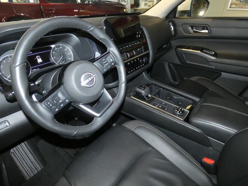 used 2024 Nissan Pathfinder car, priced at $35,550