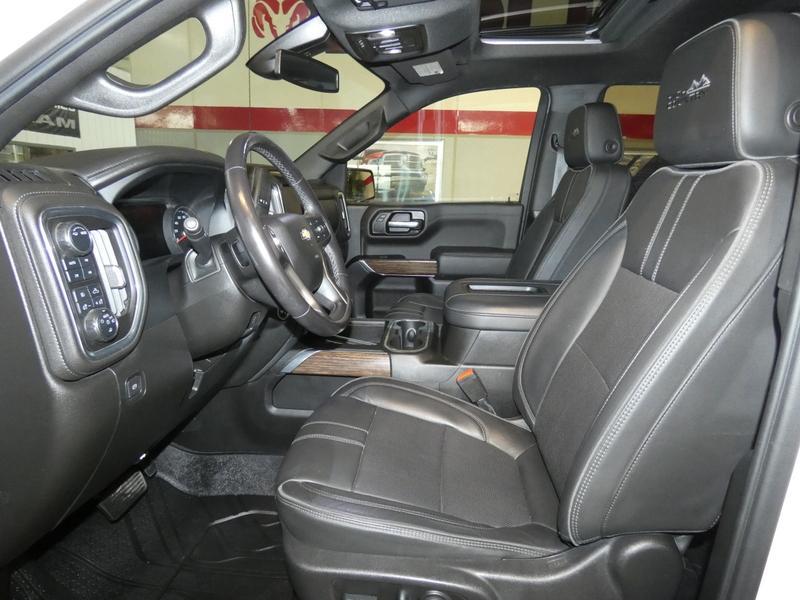 used 2022 Chevrolet Silverado 1500 Limited car, priced at $43,900