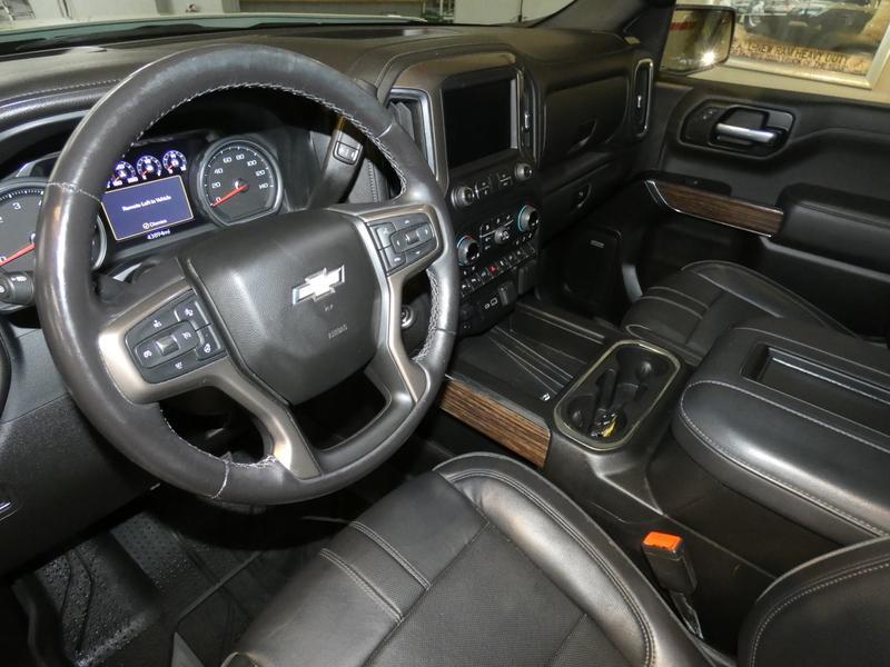 used 2022 Chevrolet Silverado 1500 Limited car, priced at $43,900