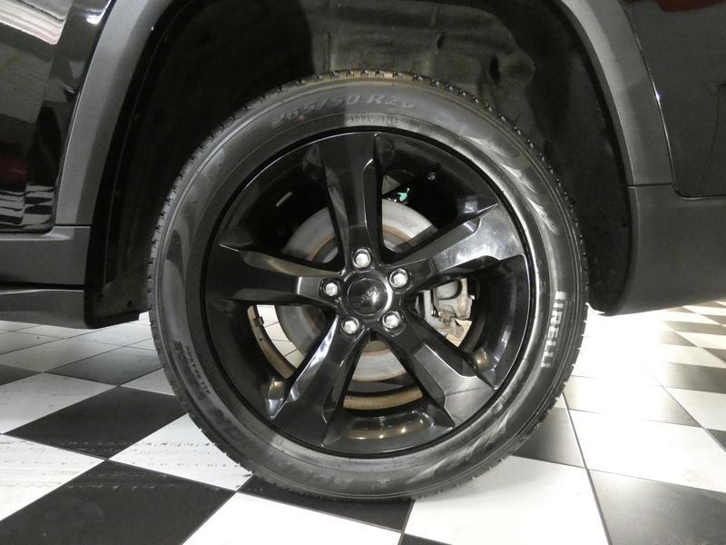 used 2024 Jeep Grand Cherokee L car, priced at $37,550