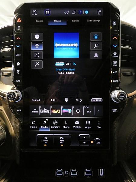 new 2025 Ram 1500 car