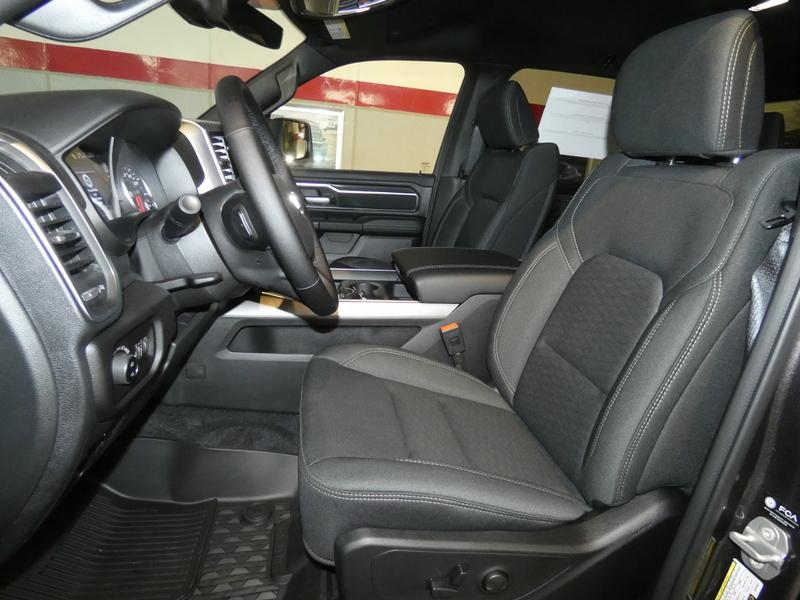 new 2025 Ram 1500 car