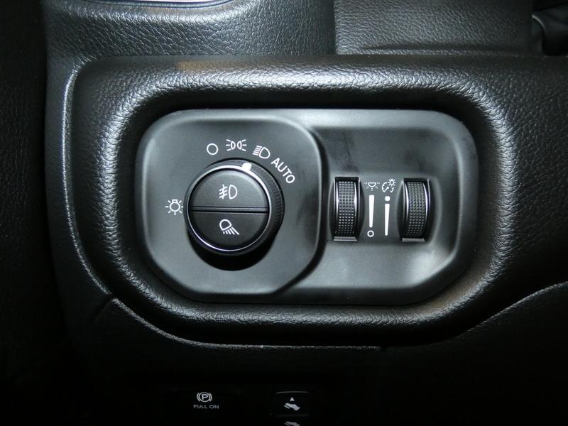 new 2025 Ram 1500 car