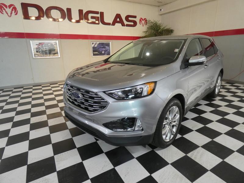 used 2024 Ford Edge car, priced at $29,550