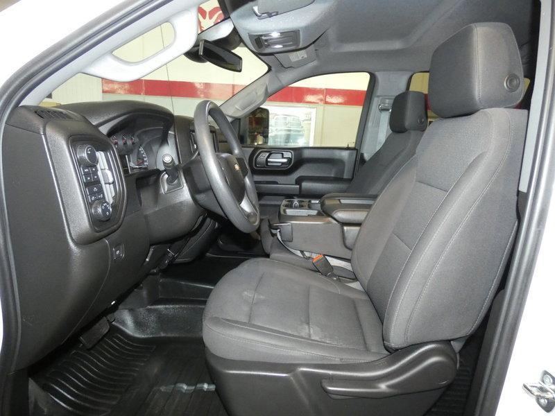 used 2022 Chevrolet Silverado 1500 car, priced at $33,900