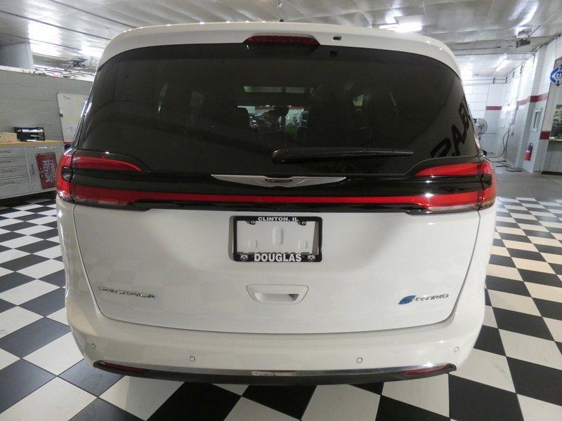 used 2023 Chrysler Pacifica Hybrid car, priced at $39,950