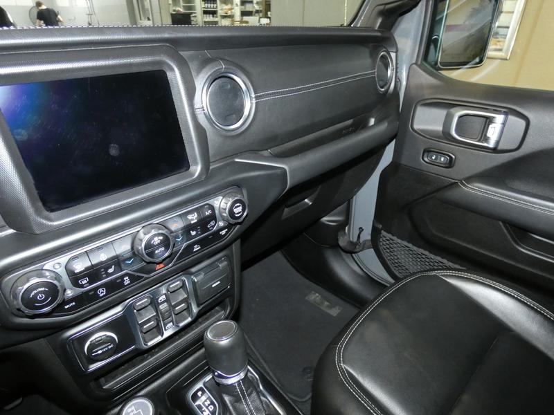 used 2023 Jeep Gladiator car, priced at $34,950