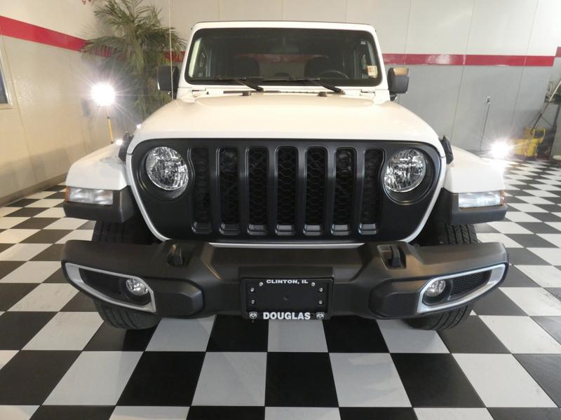 used 2022 Jeep Gladiator car, priced at $32,900