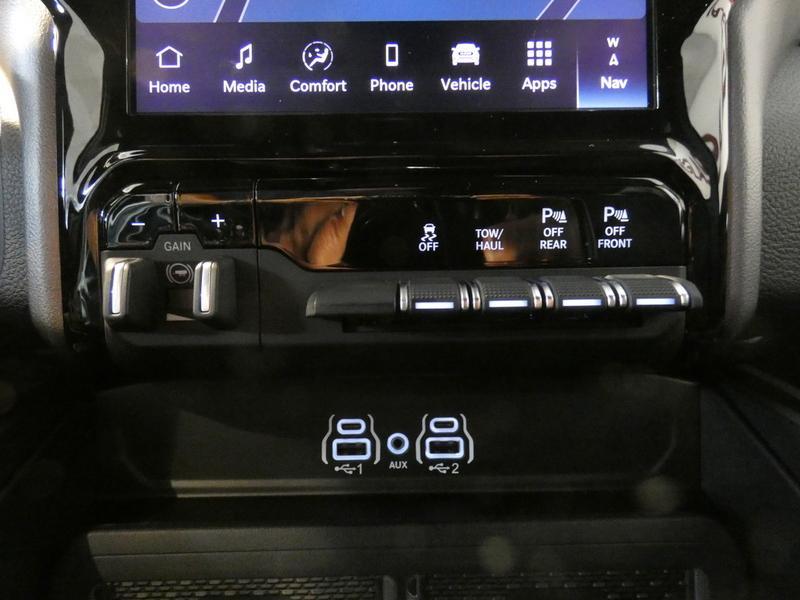 new 2025 Ram 2500 car, priced at $74,180