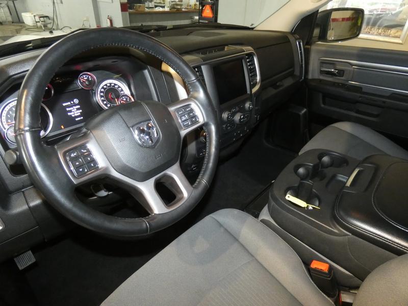 used 2022 Ram 1500 Classic car, priced at $33,950