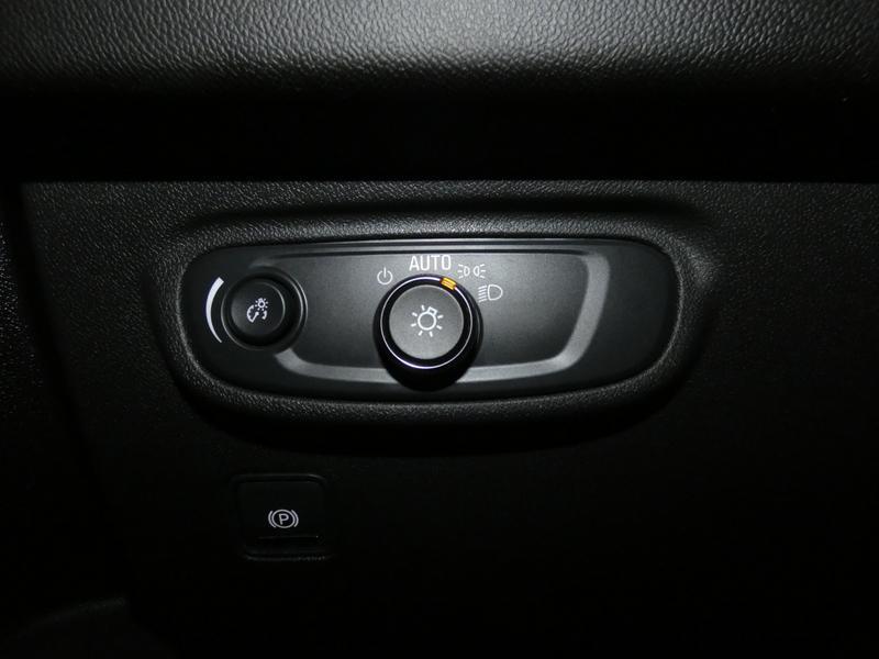 used 2024 GMC Terrain car, priced at $25,750