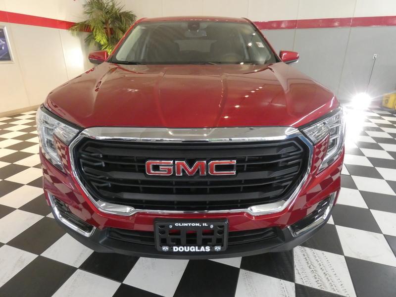 used 2024 GMC Terrain car, priced at $25,750