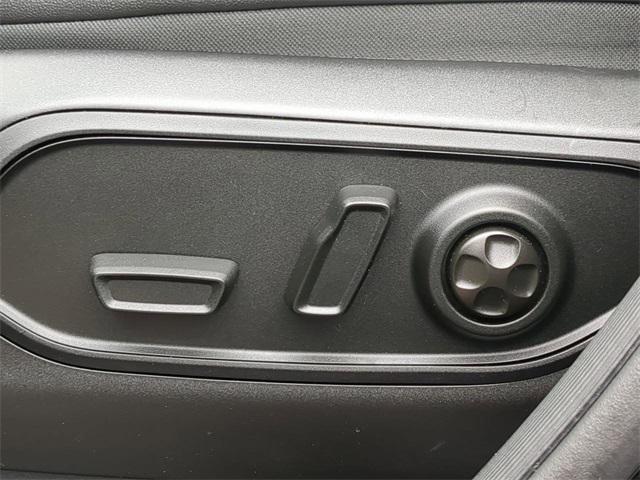 used 2023 Jeep Grand Cherokee L car, priced at $40,319
