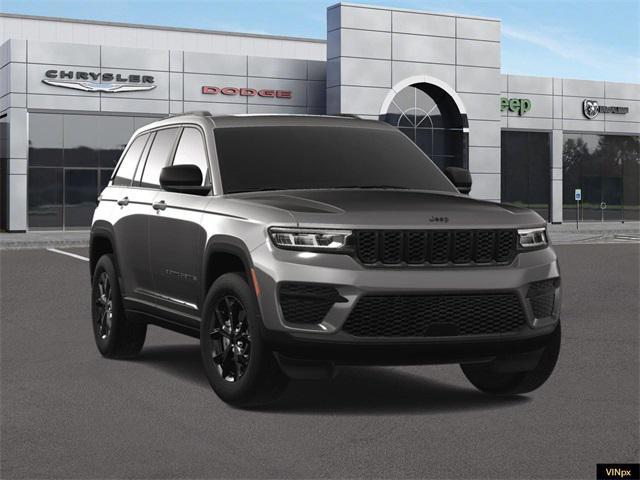 new 2025 Jeep Grand Cherokee car, priced at $43,304