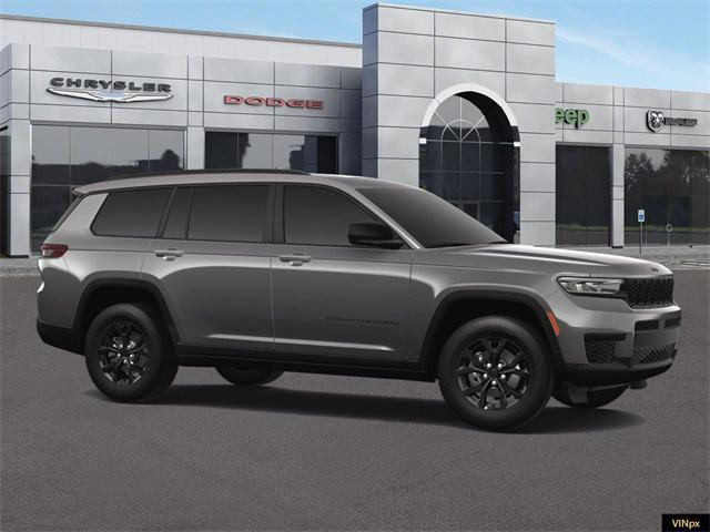 new 2025 Jeep Grand Cherokee car, priced at $45,166
