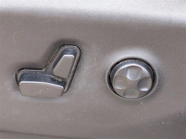 used 2018 Chrysler Pacifica car, priced at $12,955