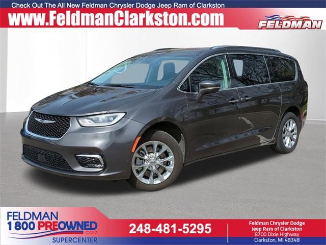 used 2021 Chrysler Pacifica car, priced at $30,176