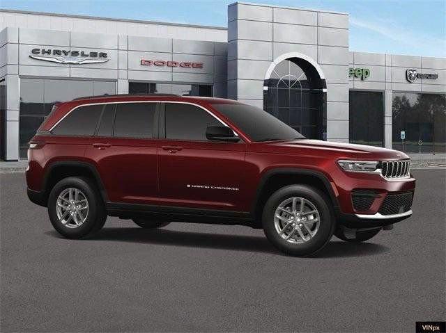 new 2024 Jeep Grand Cherokee car, priced at $33,900