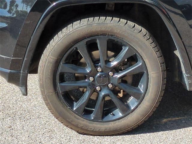 used 2020 Jeep Grand Cherokee car, priced at $17,585