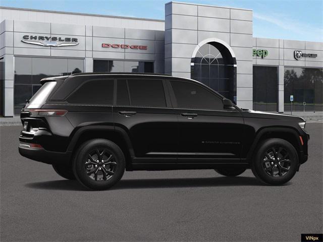 new 2025 Jeep Grand Cherokee car, priced at $43,304