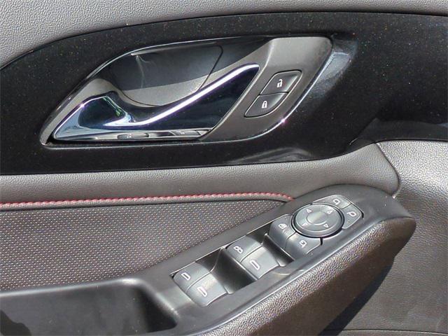 used 2023 Chevrolet Traverse car, priced at $34,802