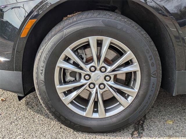 used 2022 Cadillac XT5 car, priced at $28,256