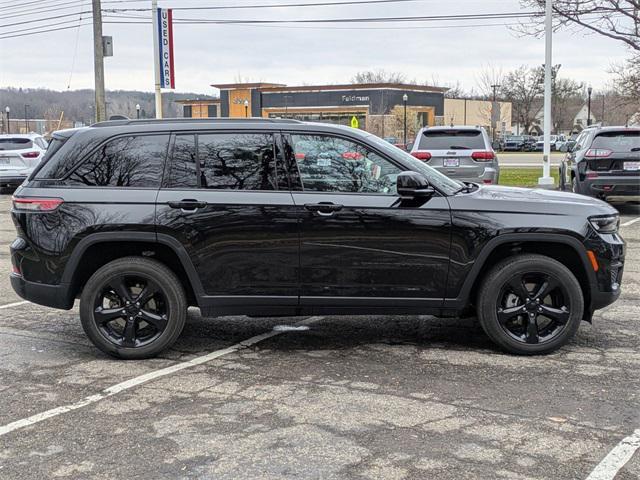 used 2023 Jeep Grand Cherokee car, priced at $34,240