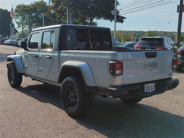 used 2023 Jeep Gladiator car, priced at $28,995
