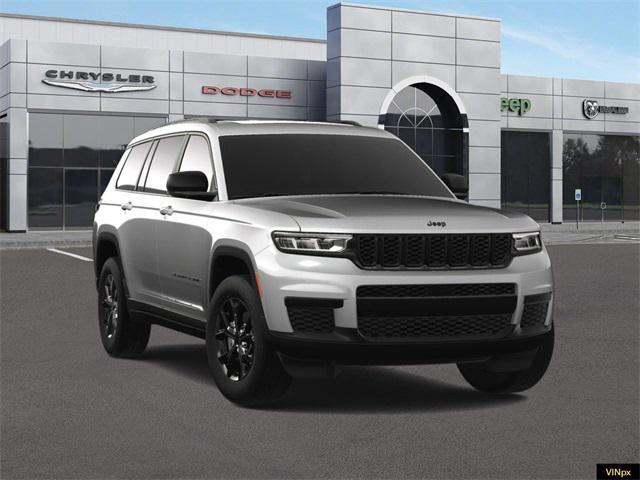 new 2025 Jeep Grand Cherokee car, priced at $45,166