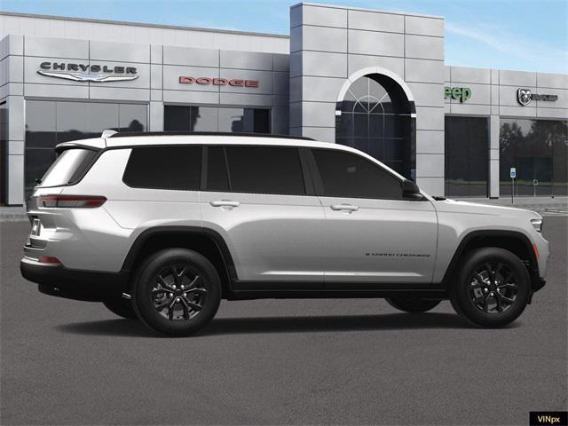 new 2025 Jeep Grand Cherokee car, priced at $45,166