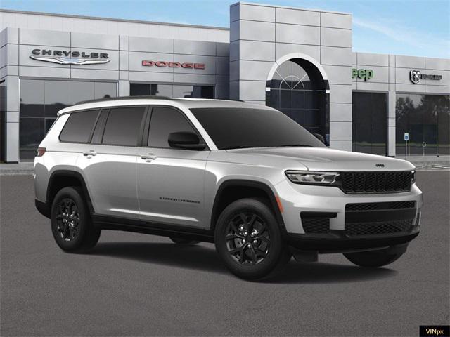 new 2025 Jeep Grand Cherokee car, priced at $45,166
