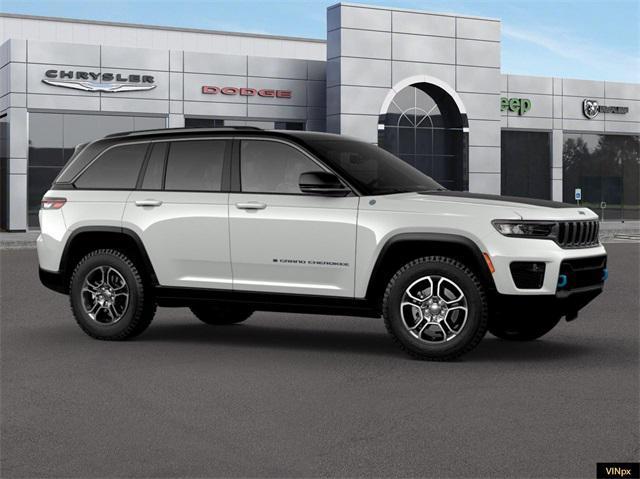 new 2022 Jeep Grand Cherokee 4xe car, priced at $47,792