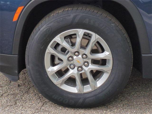 used 2023 Chevrolet Traverse car, priced at $25,614