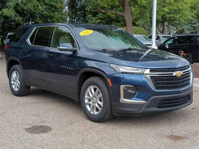used 2023 Chevrolet Traverse car, priced at $25,614