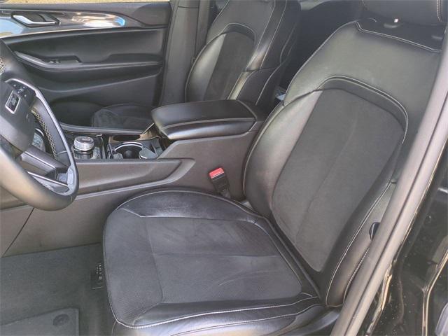 used 2022 Jeep Grand Cherokee car, priced at $31,903