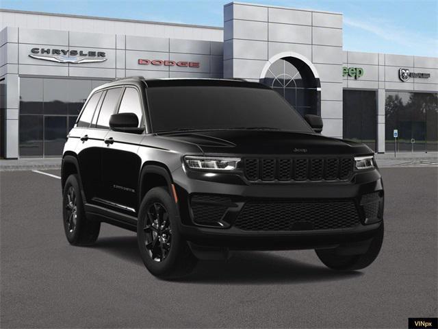 new 2025 Jeep Grand Cherokee car, priced at $43,304