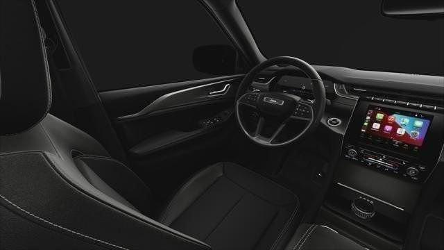 new 2025 Jeep Grand Cherokee car, priced at $46,572