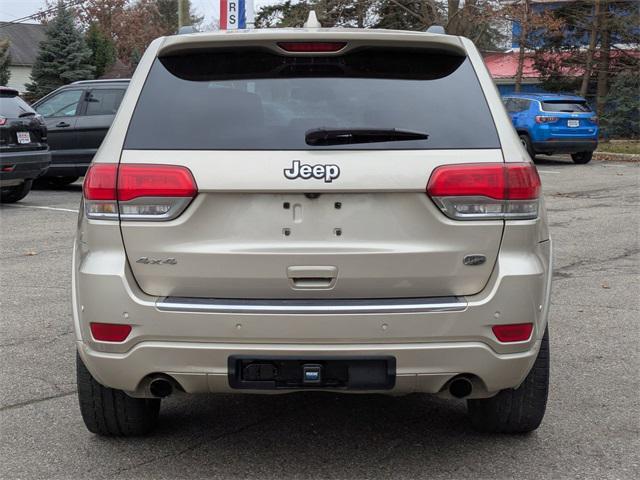 used 2015 Jeep Grand Cherokee car, priced at $12,000