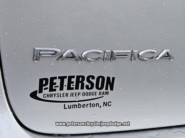 new 2024 Chrysler Pacifica car, priced at $41,695