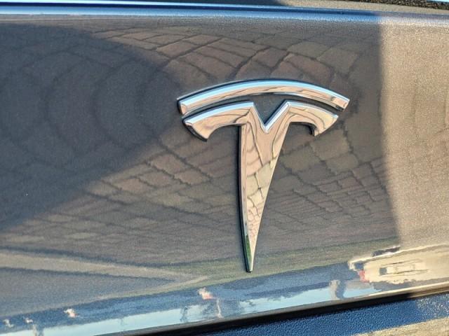 used 2022 Tesla Model X car, priced at $63,587