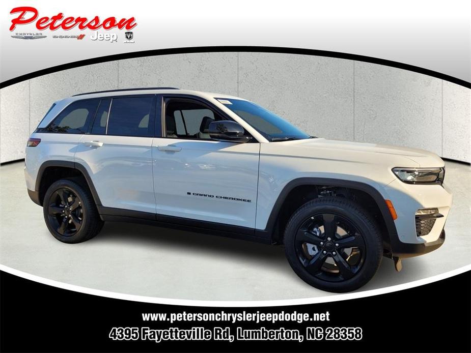 new 2024 Jeep Grand Cherokee car, priced at $52,422