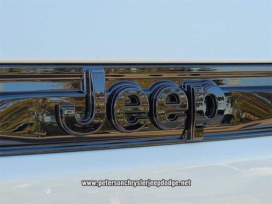 new 2024 Jeep Grand Cherokee car, priced at $52,422