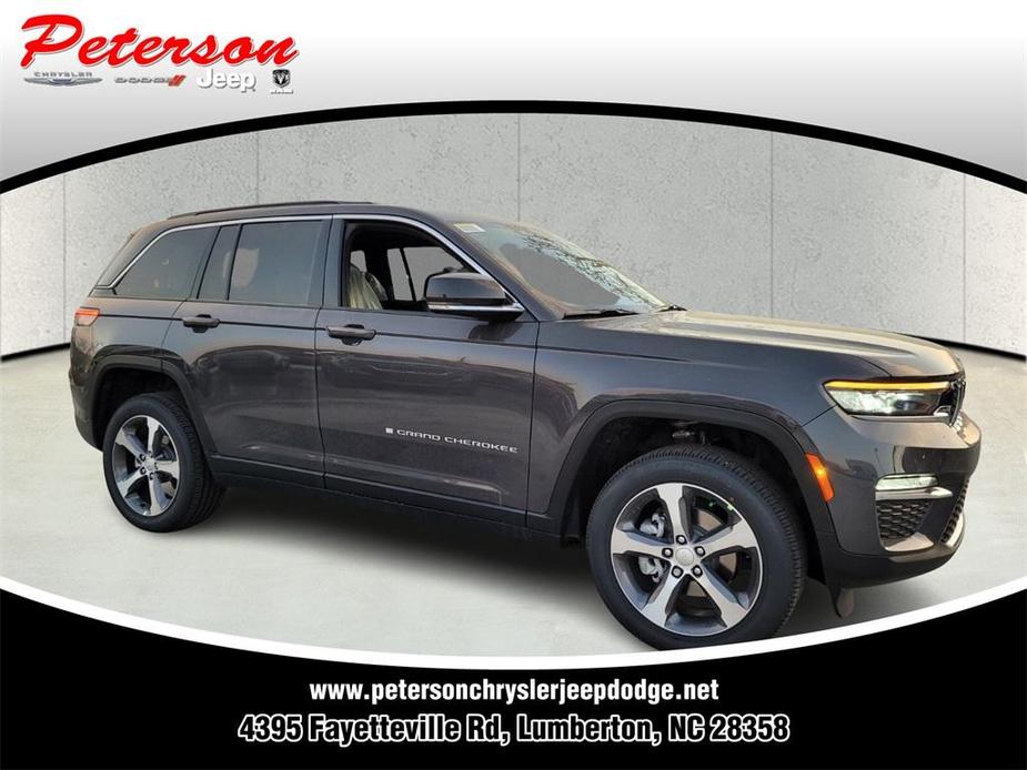 new 2024 Jeep Grand Cherokee car, priced at $50,826