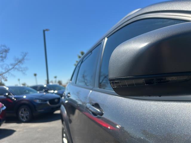 used 2021 Jeep Cherokee car, priced at $22,922