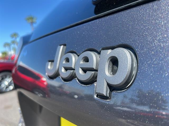 used 2021 Jeep Cherokee car, priced at $22,922